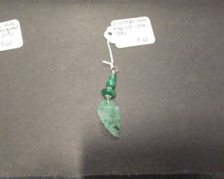 HHC489 Myrna Lee Chang Pendants With Beads Of Various Materials & Natural Stones