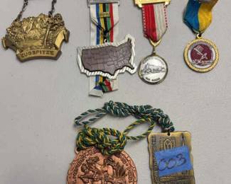 HHC236 - Medals And Medallions