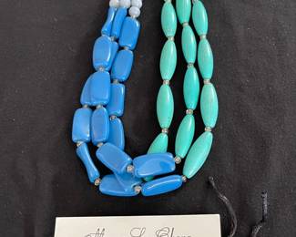 HHC498 - Myrna Lee Chang 3-Stranded Blue /Turquoise Necklace 9”