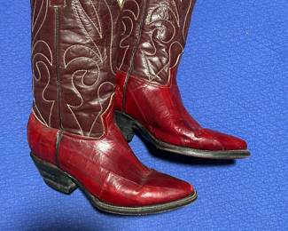 Custom Eel Western Boots Size 9.5 med
$90