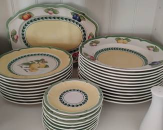 Bring the lush bounty of the French countryside to your table with this vibrant dinnerware and dishes set from Villeroy & Boch. Fresh summer fruits and leaf garlands adorn scalloped porcelain in pale, soothing hues.