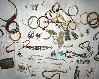 Misc. jewelry. Most jewelry will be bagged and sold separate. Jewelry will be displayed next to cashier.