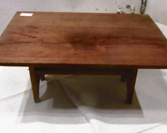 Small homemade tilt top table, about 9 inches in height.