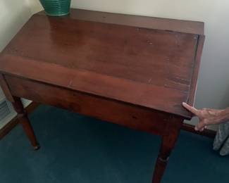 drop lid desk