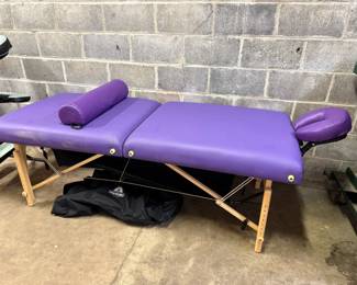 massage table