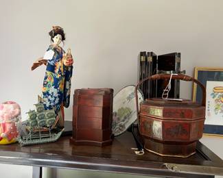 Geisha, Antique Rice Carrier/Wedding Box, Vietnamese screen and matching jewelry box