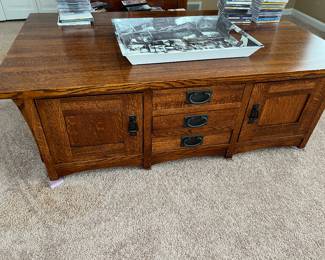Oak Coffee Table w/ tons of storage