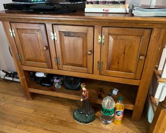 Pine Buffet