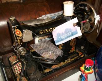 1925 Singer