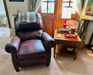 Lane leather recliner