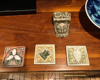 Pottery tiles 