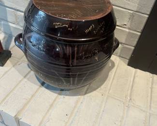 Kimchi pot from Korea