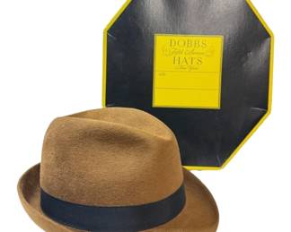 Dobbs Fifth Avenue NY Felt Fedora Hat