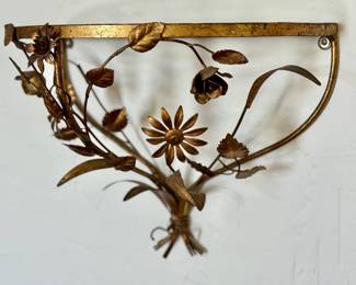 Gilt Wall Bracket with flowers