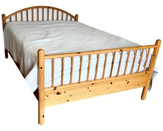 Pine Bed