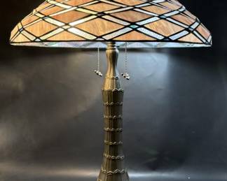 Tiffany-Style Stained Glass Lamp