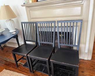 chairs from Pottery Barn
each $60.00 4 chairs available
Black
Set price is $240.00,