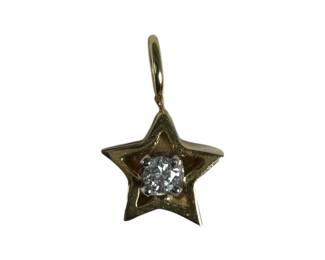 14kt Yellow Gold Diamond Star Pendant