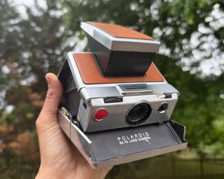 Polaroid