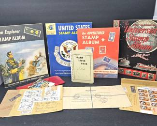 Stamp Collector's Lot! Large Collection of Vintage Stamps