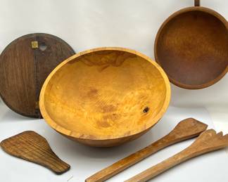 Lot of Vintage Wooden Kitchen Wear- Small Vermont Stoware hanging bowl, Large Great Alaskan Bowl Company