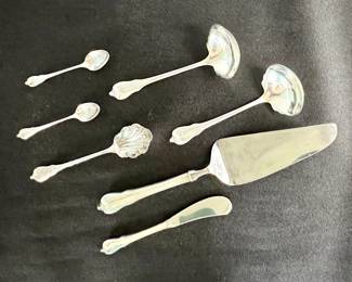 Gorham "Grand Colonial" sterling service pieces