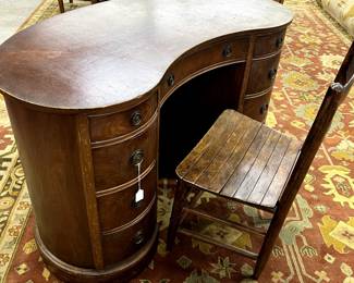 Federal Style curved desk