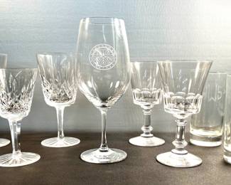 Miscellaneous wines, tumblers