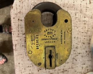 Crubb's London lock