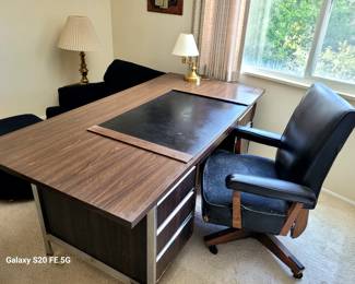 Vintage Solid Wood Executive Office Desk with Veneer Accents