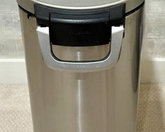 Simple Human Trash Can