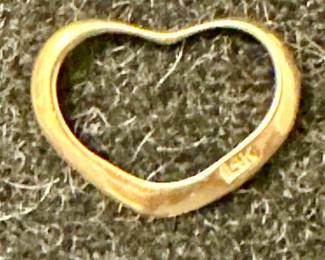 Small 14 karat heart pendant