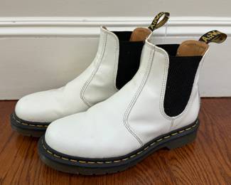 Dr. Marten Boots