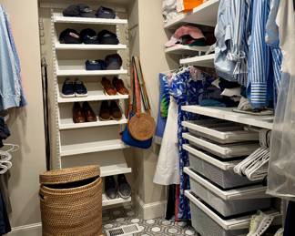 Men's & Women's Clothing