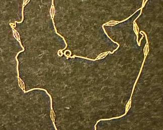 18 karat necklace