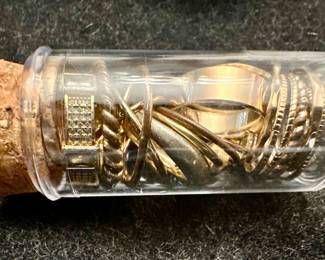 Fashion rings in tiny bottle