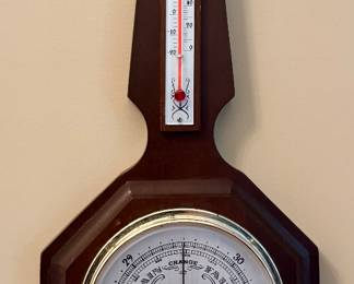 Linden Banjo Weather Station