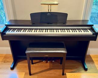 Yamaha Arius Piano