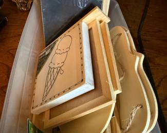 Misc crafts to paint