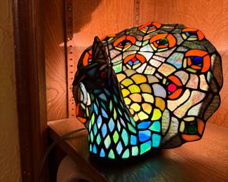 Tiffany Style Stained Glass Peacock Table Lamp