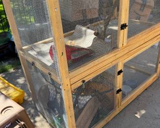 chicken coup , outdoor animal cage