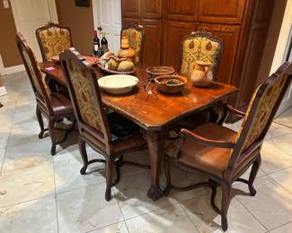 Rectangular dining table with 6 chairs