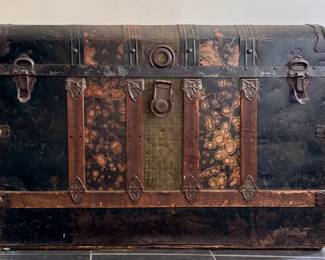 Vintage Trunk
