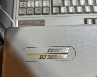 Vintage computer
COMPAQ
SLT385S/20
Great condition!