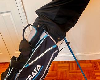 Men's Strata Golf Club Set
**Item:** Strata Menʼs Complete Golf Club Set with Crossfire Stand Bag
**Includes:**
- 460cc titanium composite driver
- Fairway wood (15.5°), 5 hybrid, 6–9 irons, pitching wedge (P)
- Matching headcovers and forest green padded Crossfire carry bag