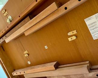 detail of underside of table