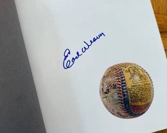 autograph detail