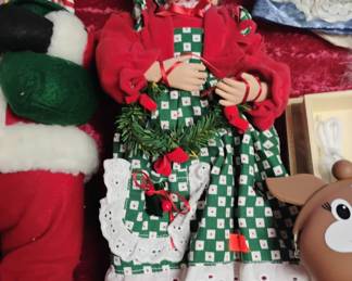 64 MRS. SANTA $10