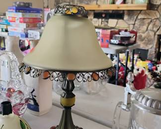 45. VINTAGE LAMP $20
