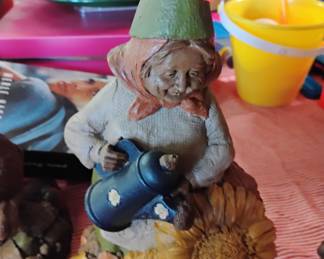 148. TOM CLARK FIGURINE $10
